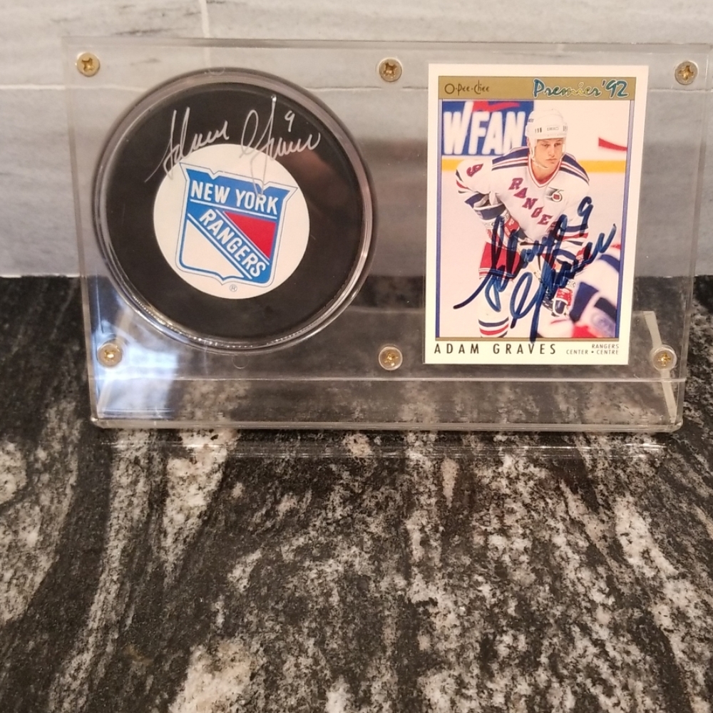 Adam Graves NY Rangers Autographed Puck and  Card. Excellent Condition!